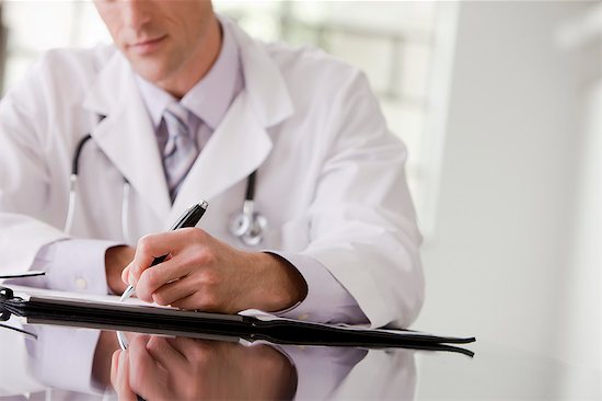 BENEFÍCIO DE INCAPACIDADE: DESNECESSIDADE DE VINCULAÇÃO AO LAUDO