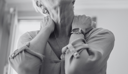 Fibromialgia agora é reconhecida como deficiência: conheça os direitos garantidos por lei