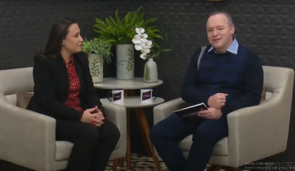 Karla Sanches tira dúvidas sobre previdência no programa Ver Mais da RIC TV