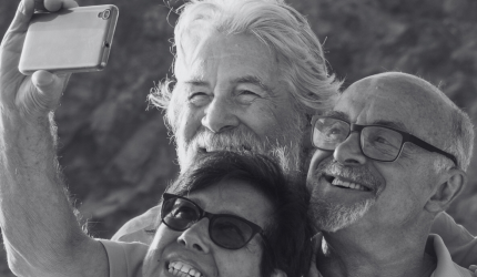 O INSS pode negar um benefício por causa de fotos nas redes sociais?