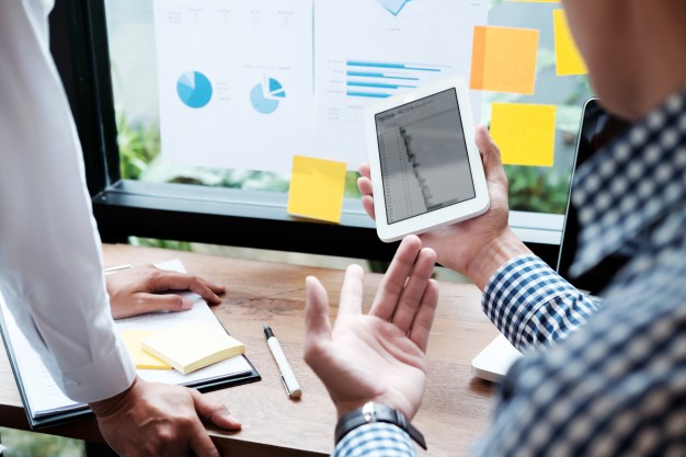 PAGAMENTO DE INDENIZAÇÃO POR DANOS MORAIS À SEGURADO QUE TEVE BENEFÍCIO PREVIDENCIÁRIO SUSPENSO POR ERRO DA ADMINISTRAÇÃO