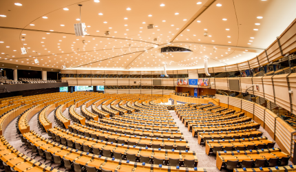 Plenário aprova MP que aumenta carência para concessão de auxílio-doença