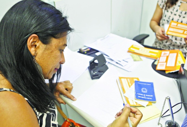 Previdência: 120 mil servidores 'escapam' da reforma