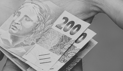 Últimos dias para o pagamento do 13º salário: saiba o que fazer se não receber